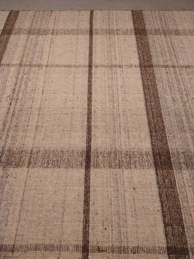 7 x 10 Flat Weave Double Sided natural Wool Rug Vegie Dye BURBERY #5410