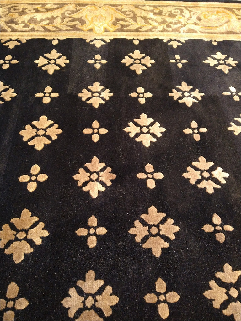 8' x 10' Contemporary Handmade Tibbet Wool Rug BLACK & Gold #5411