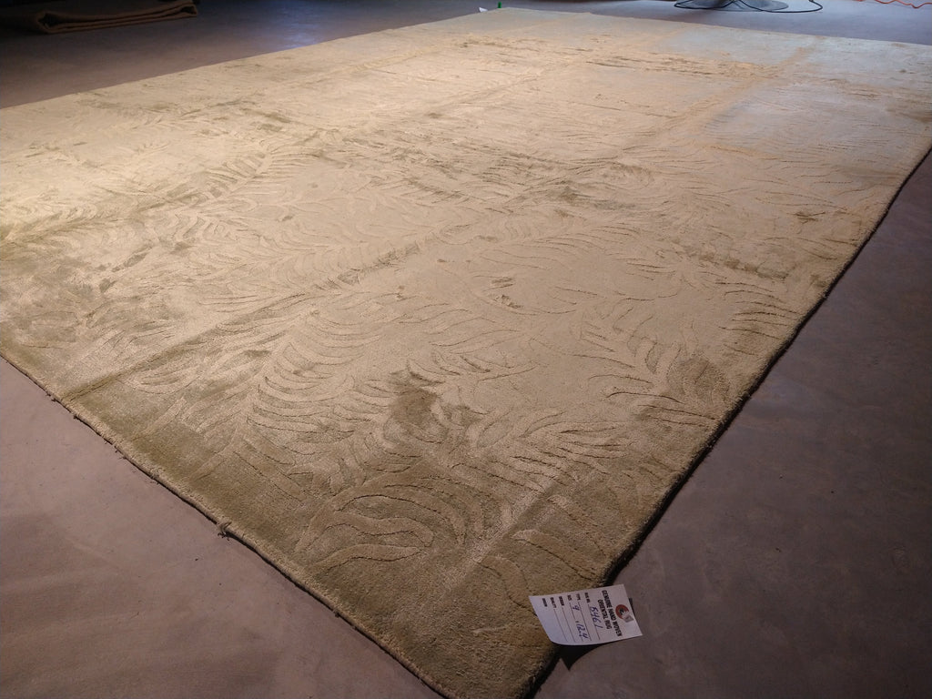 Luxurious-Authentic-Modern-Rug.jpg