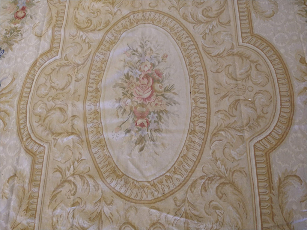 Traditional-French-Aubusson-Rug.jpg