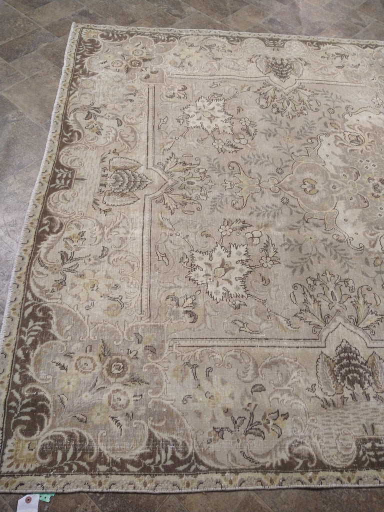 Luxurious-Authentic-Vintage-Turkish-Rug.jpg