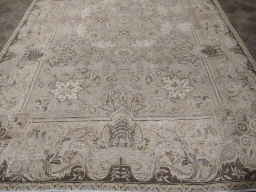Luxurious-Authentic-Vintage-Turkish-Rug.jpg