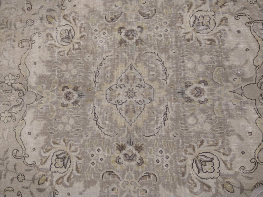 Luxurious-Authentic-Vintage-Turkish-Rug.jpg