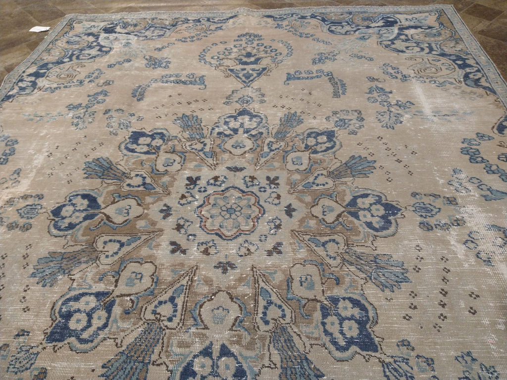 6.2 x 8.10 Vintage Turkish Rug KHAKI TAN F-5587