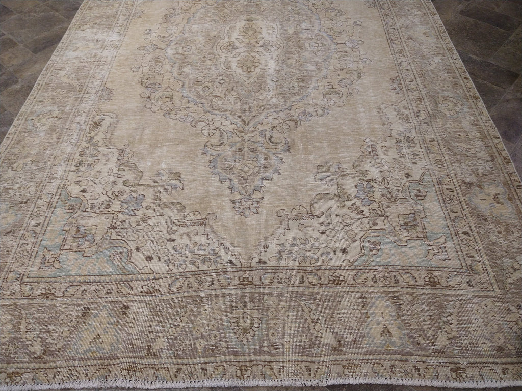 6.3 x 9.6 Vintage Distressed Rug TAUPE Gray #F-5588