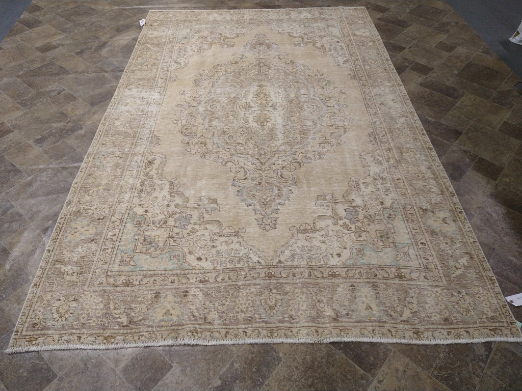 6.3 x 9.6 Vintage Distressed Rug TAUPE Gray #F-5588