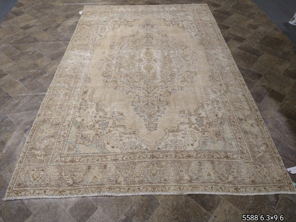 6.3 x 9.6 Vintage Distressed Rug TAUPE Gray #F-5588
