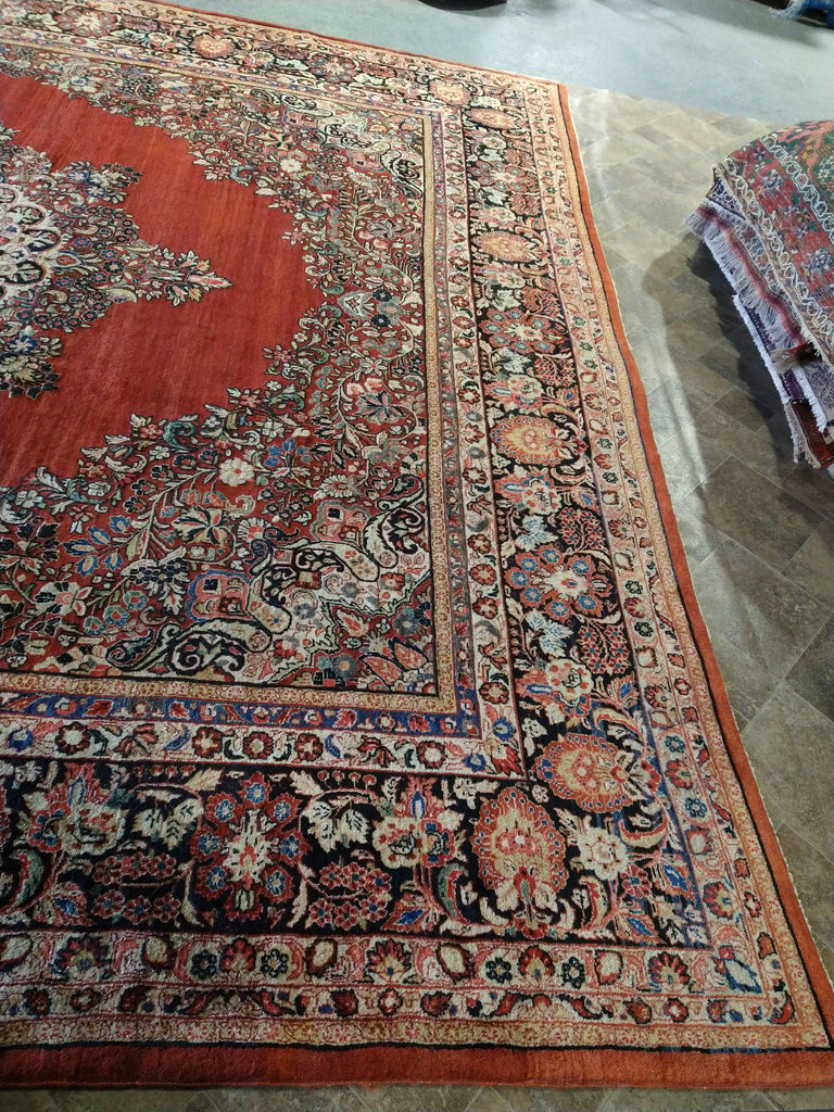 Luxurious-Persian-Sarouk-Kerman-Rug.jpg 