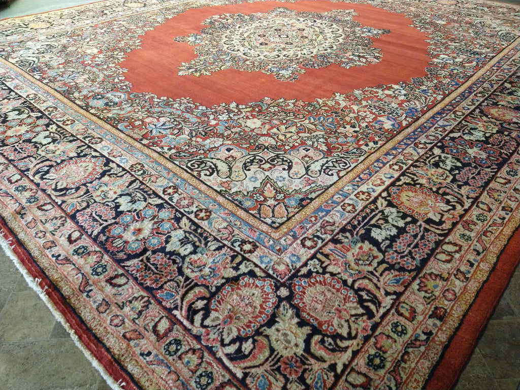 Luxurious-Persian-Sarouk-Kerman-Rug.jpg 