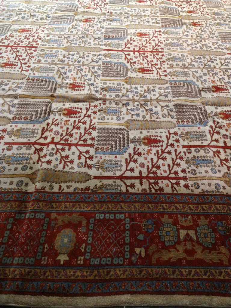 Hand-knotted-Pakistan-Rug.jpg