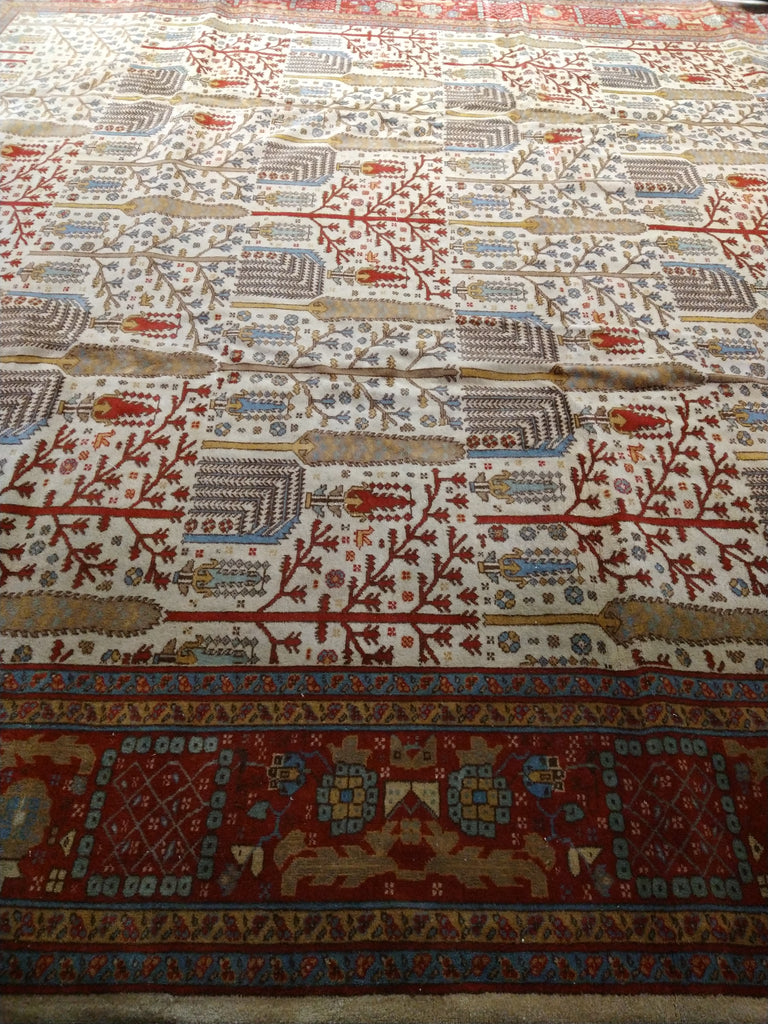 Hand-knotted-Pakistan-Rug.jpg