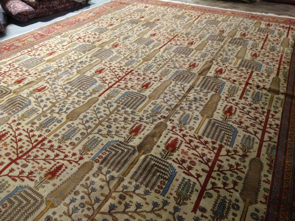 Hand-knotted-Pakistan-Rug.jpg