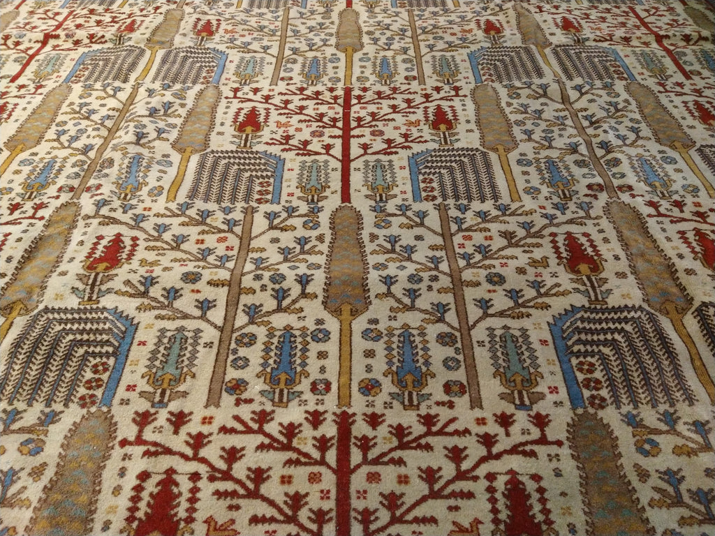 Hand-knotted-Pakistan-Rug.jpg