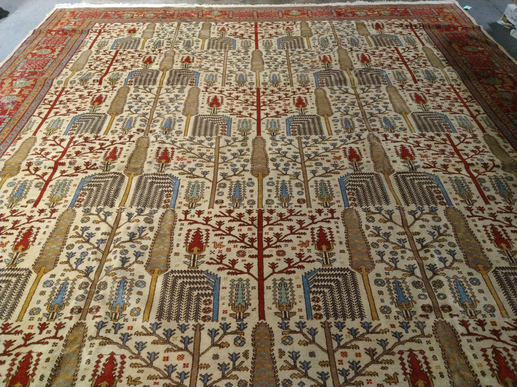 Hand-knotted-Pakistan-Rug.jpg