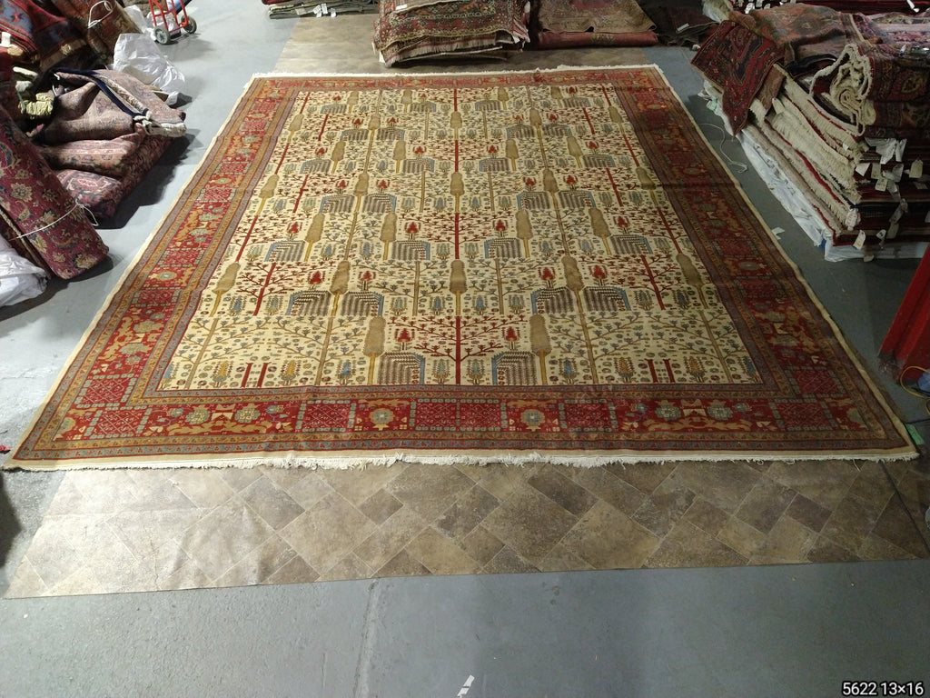 Hand-knotted-Pakistan-Rug.jpg