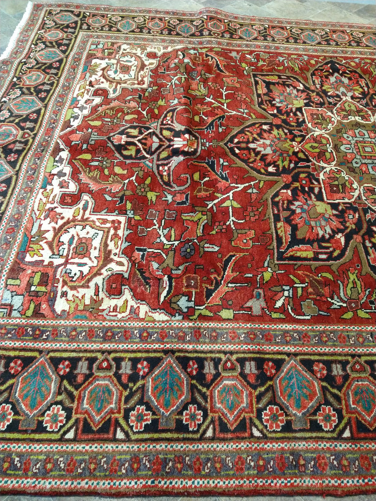 8.2 x 11.6 Authentic Quality Persian Heriz Rug #F-5624