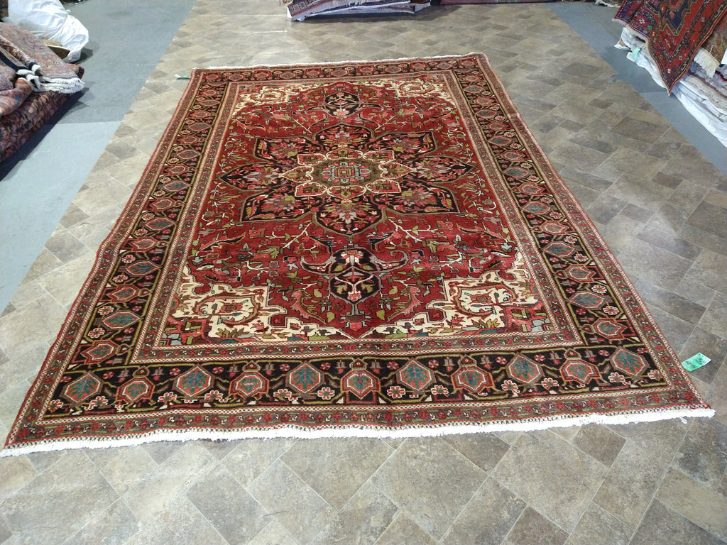 8.2 x 11.6 Authentic Quality Persian Heriz Rug #F-5624