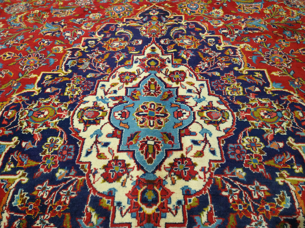Authentic-Classic-Persian-Kashan-Rug.jpg