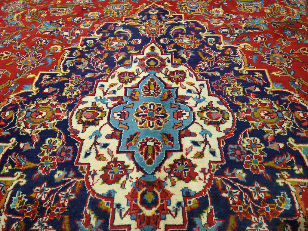 Authentic-Classic-Persian-Kashan-Rug.jpg