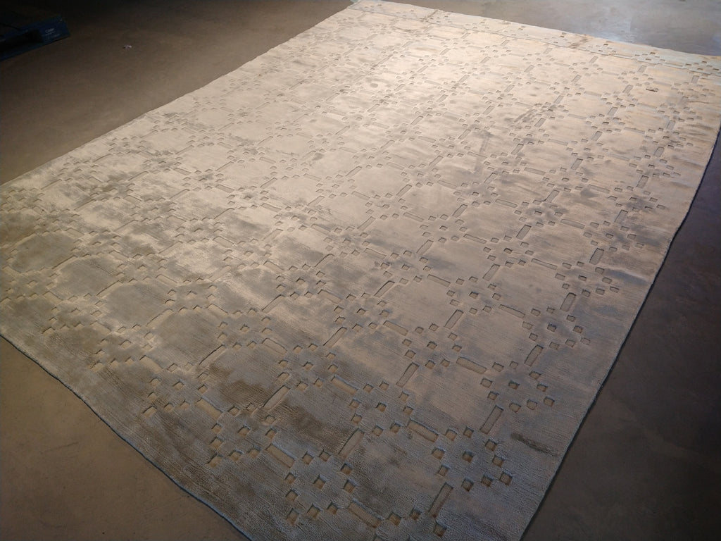 7.11 x 10.3 GRAY CONTEMPORARY Bamboo Silk Handmade in India #F-5655