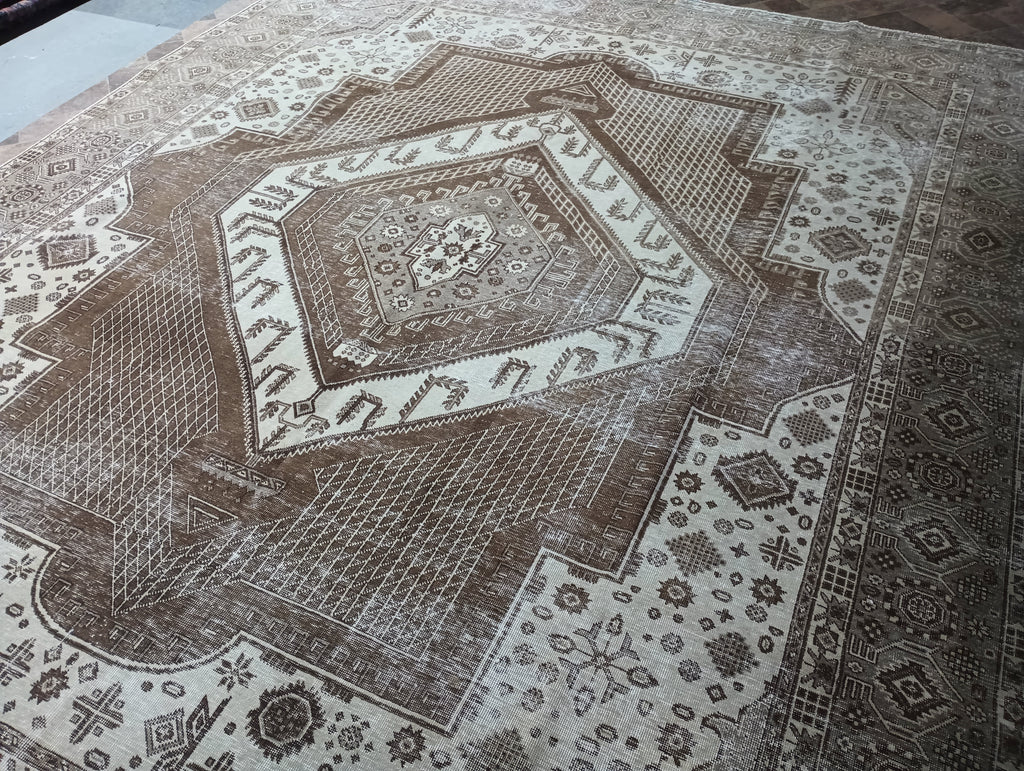 9.6 x 12.0 Brown Vintage Handmade Rug #F-5756