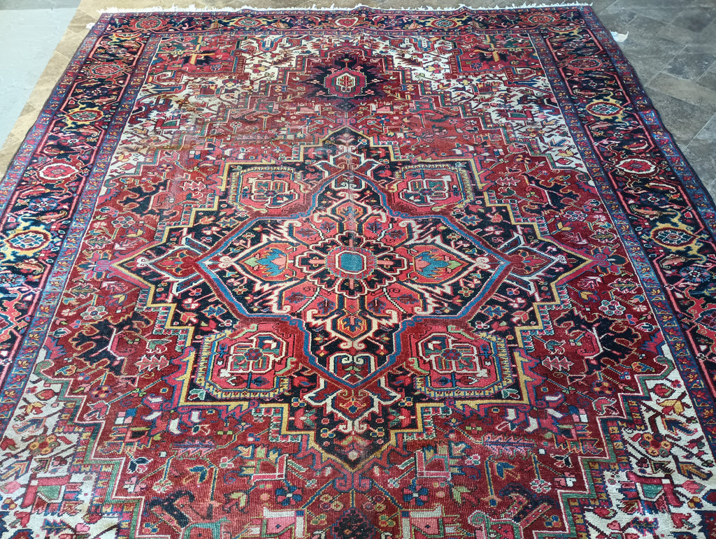 7.9 x 10.8 Persian Heriz Rug -Pre Owned #F-5811