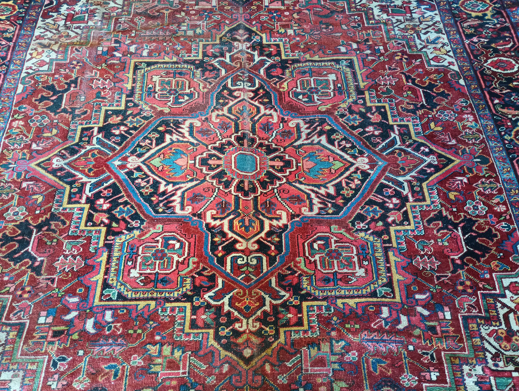 7.9 x 10.8 Persian Heriz Rug -Pre Owned #F-5811