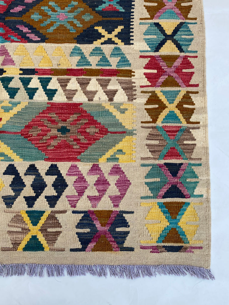 5 x 6 Multi-Color Red Kilim Rug K-50