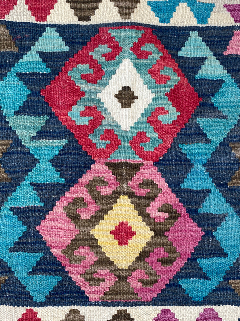 Luxurious-Handwoven-Kilim-Rug.jpg 