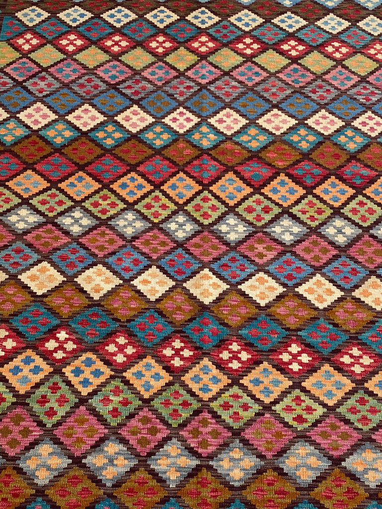 Luxurious-Authentic-Kilim-Rug.jpg
