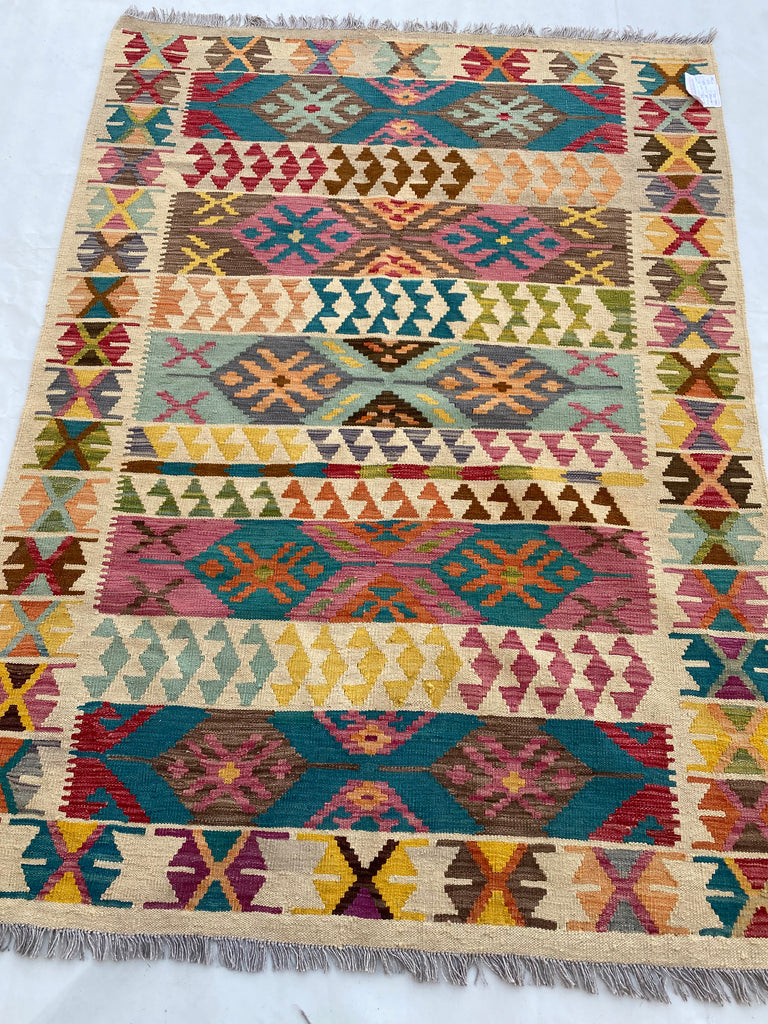 5 x 6 Multi-Color Ivory Kilim Rug K-95