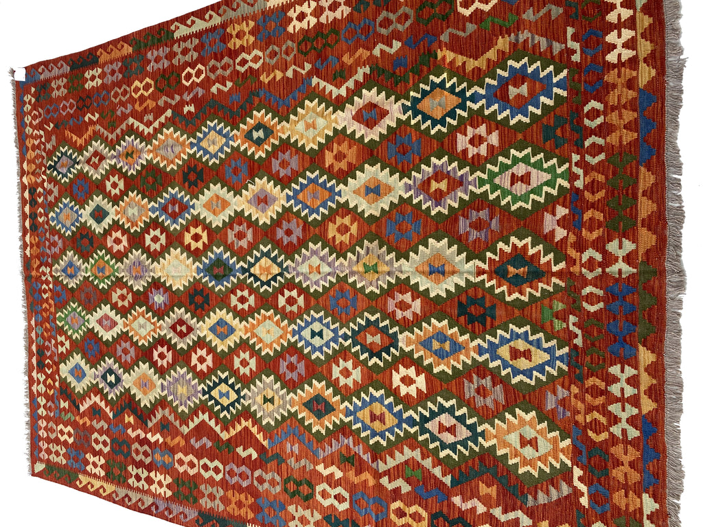 Luxurious-Authentic-Kilim-Rug.jpg