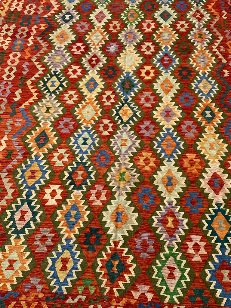 Luxurious-Authentic-Kilim-Rug.jpg