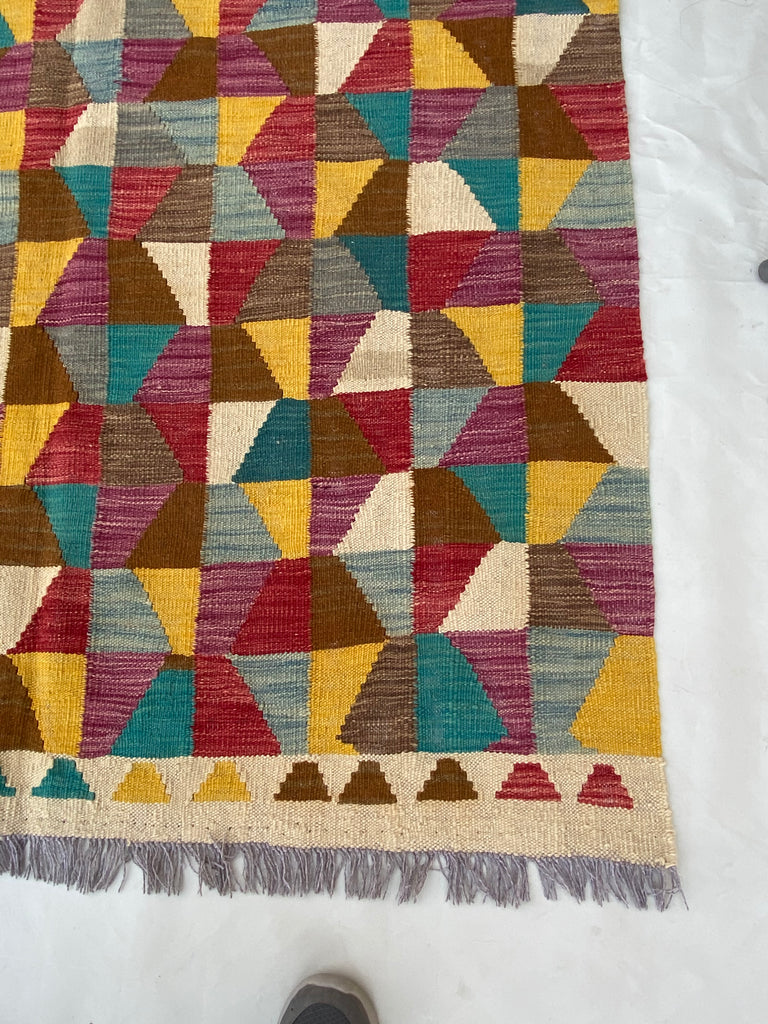 5 x 6 Multi-Color Red Kilim Rug K-122