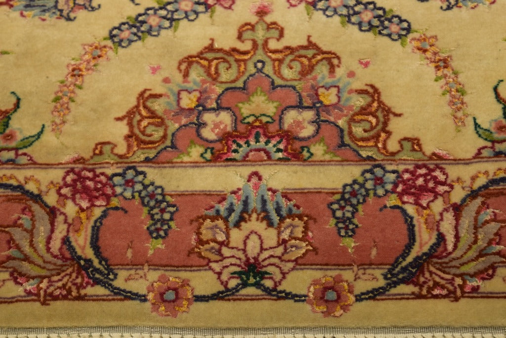 Luxurious-Agra-Runner-Rug.jpg
