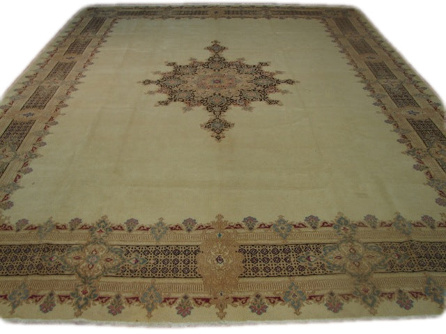Authentic-Persian-Lavar-Kerman-Rug.jpg