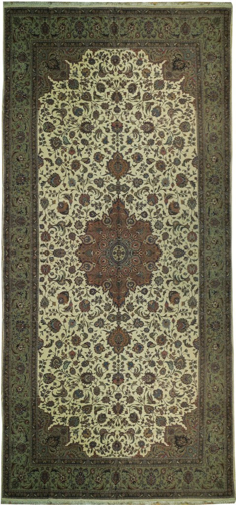 9.5 x 20.2 Ivory Persian Tabriz Rug 2-7130