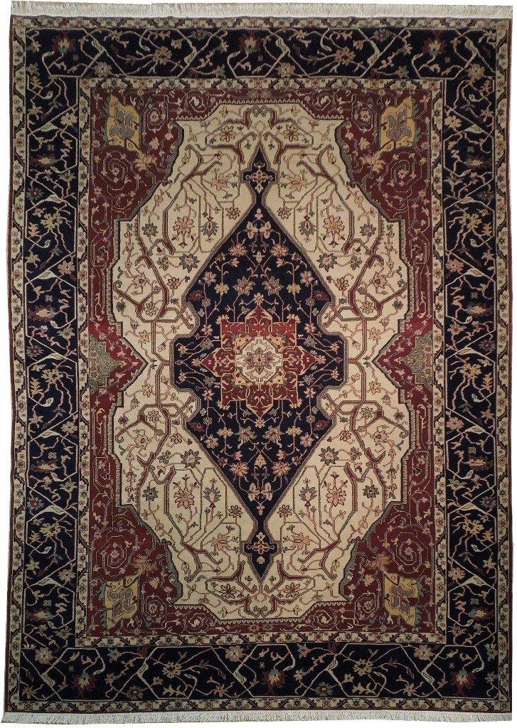 Luxurious-Authentic-Serapi-Rug.jpg