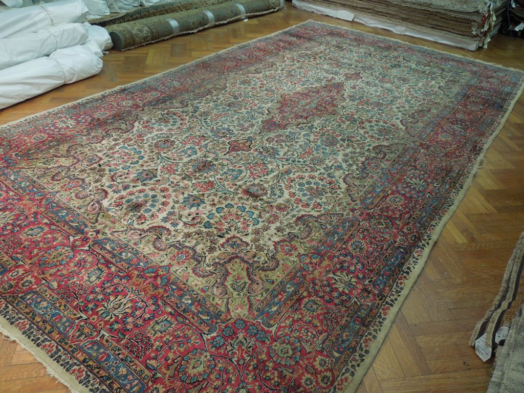 Luxurious-Persian-Kerman-Rug.jpg