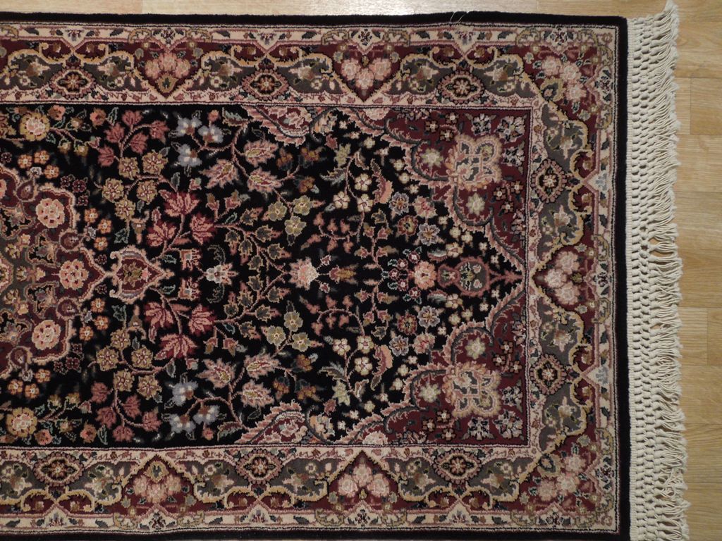Lavar-Wool-&-Silk-Fine-Quality-Runner.jpg