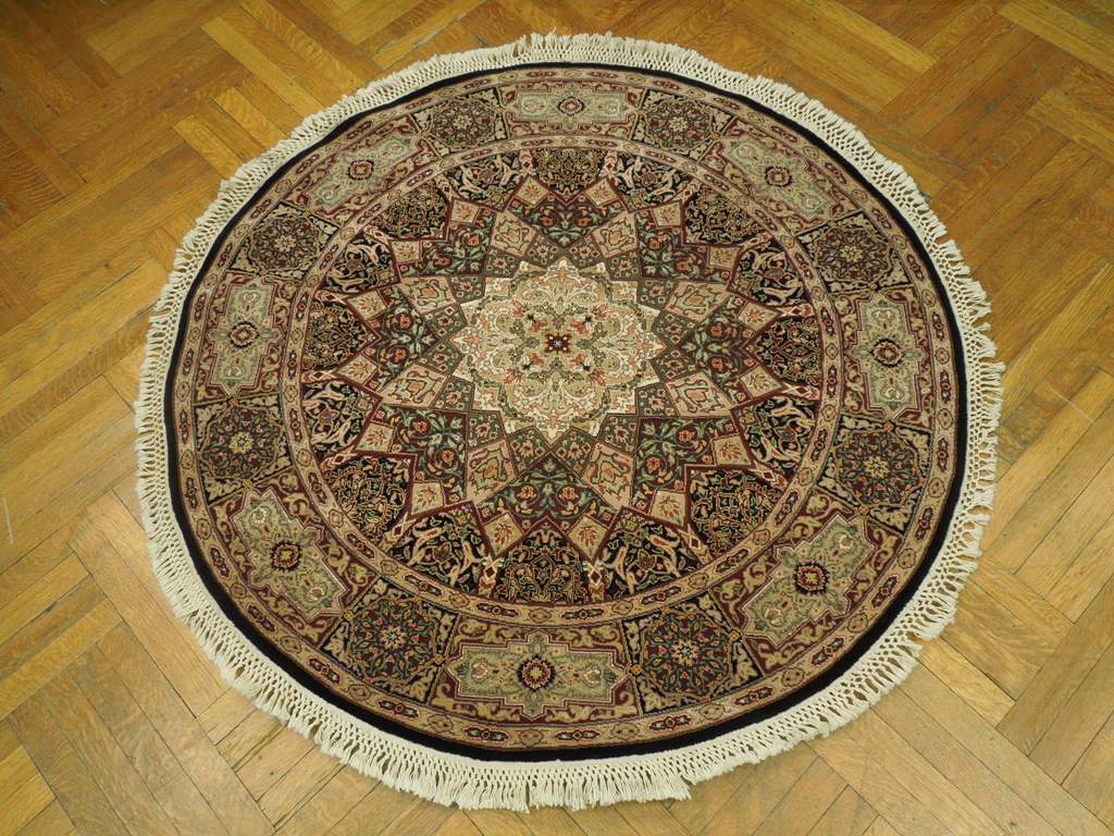 5 x 5 Black Fine Quality Wool&Silk Round Rug #PIX-20885