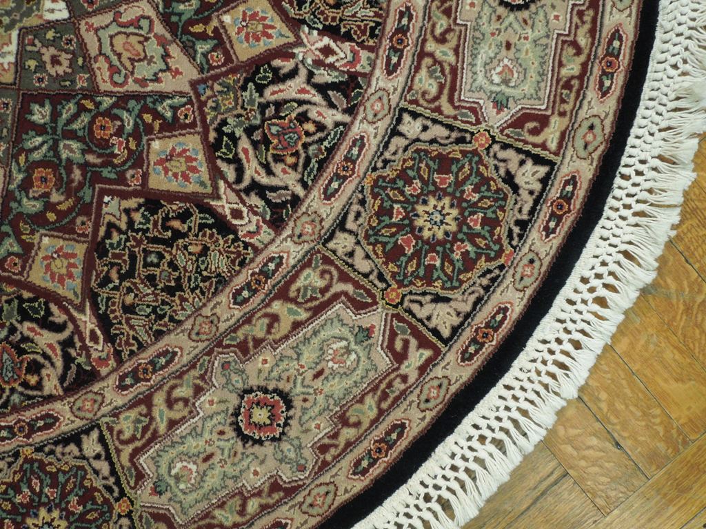 5 x 5 Black Fine Quality Wool&Silk Round Rug #PIX-20885