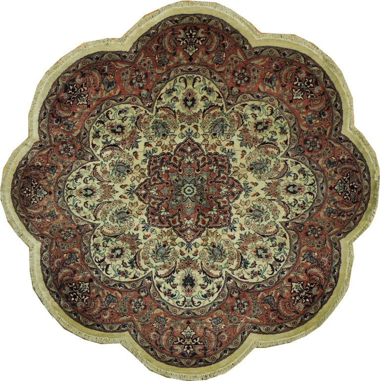 5' x 5'-Ivory-Fine-Quality-Rare-shape-Rug.jpg