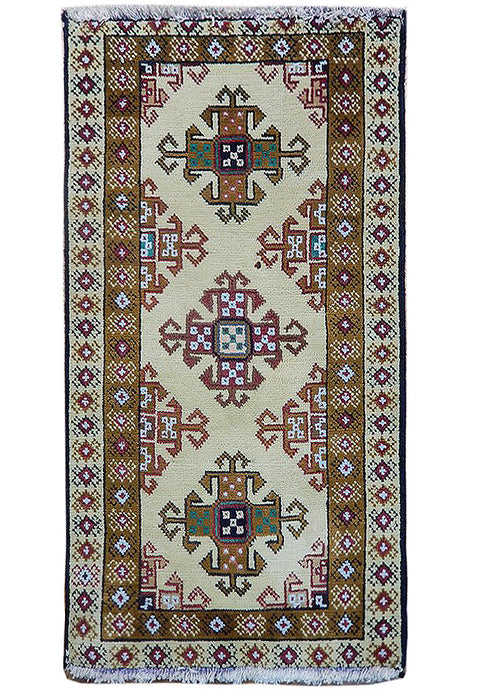 Authentic-Kazak-Vegetable-Dyed-Rug.jpg 