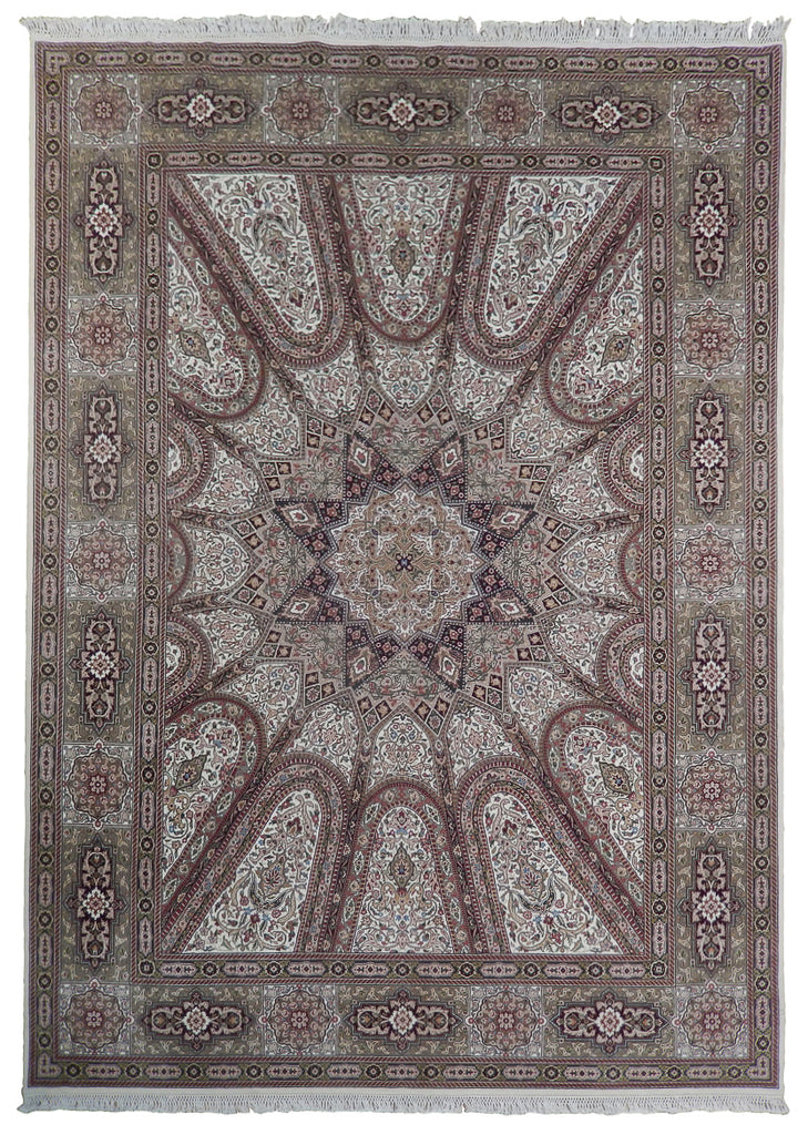 8.5 x 11.10 Fine Wool&Silk Sino Isfahan Rug #PIX-23072
