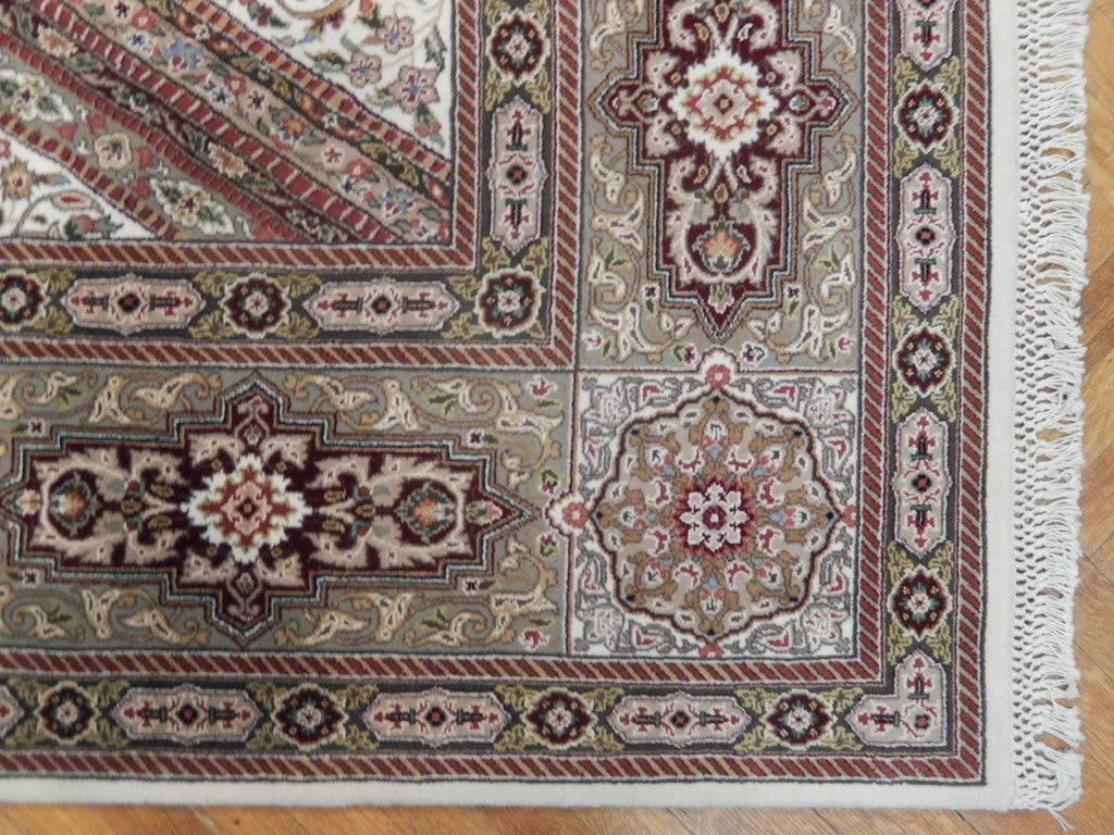 8.5 x 11.10 Fine Wool&Silk Sino Isfahan Rug #PIX-23072