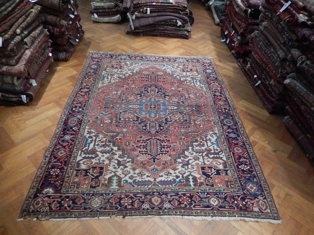 7.9 x 10.6 Antique Persian Heriz Rug 23410