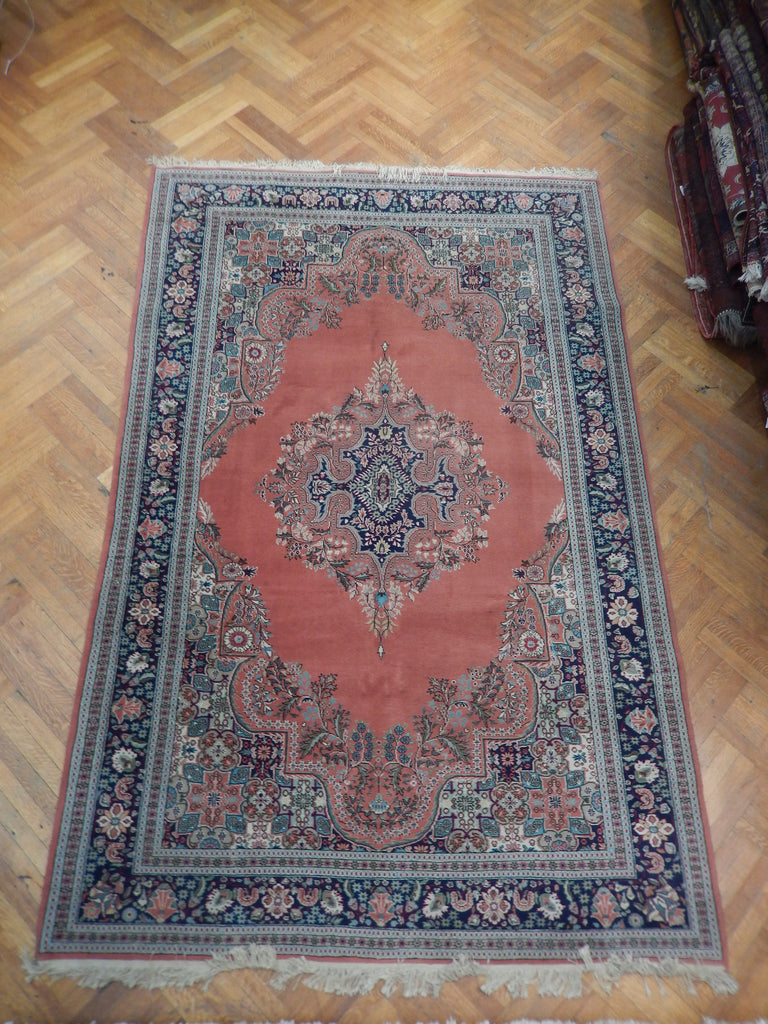 7 x 10.10 Salmon Red Semi-Antique Persian Sarouk Rug 23592