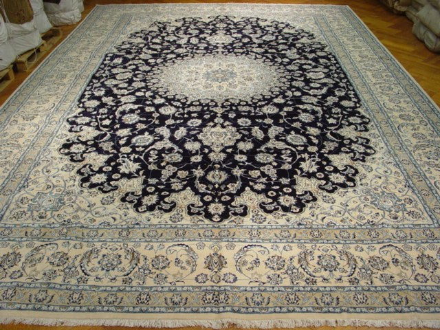 Authentic-Nain-Wool-Rug.jpg 