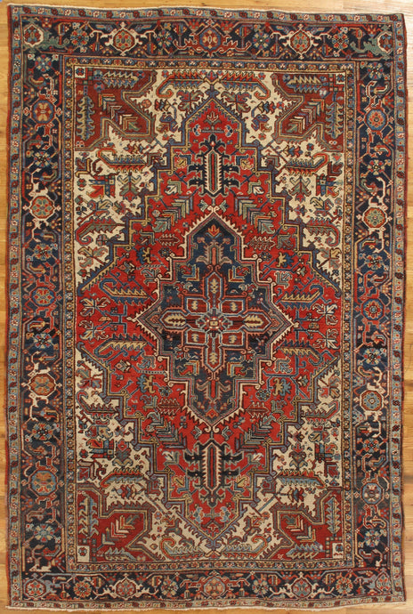 Luxurious-Antique-Persian-Heriz-Rug.jpg 